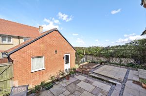 Photo 8- click for photo gallery